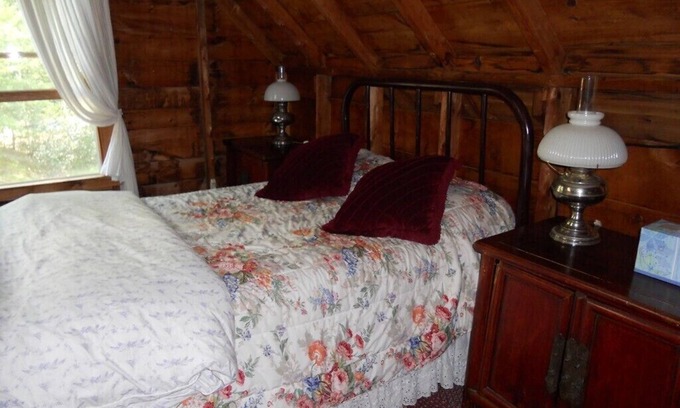 Sumner Cottage | Inviting Classic Lakeside Maine Cottage with Pool & Lakeview