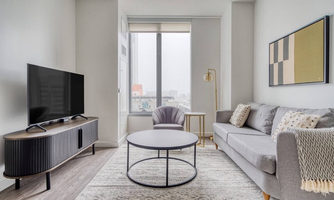 South Beach Apartment | Inviting Rincon Hill 1BR with Pool, Gym & Pet-Friendly Perks