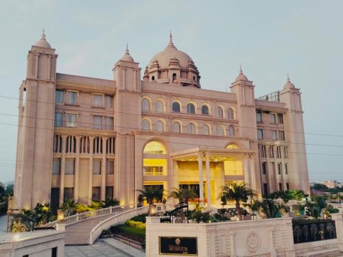 Bundi Hotel | Relax at Classic Sapphire Ananta Bundi with Pool & Dining