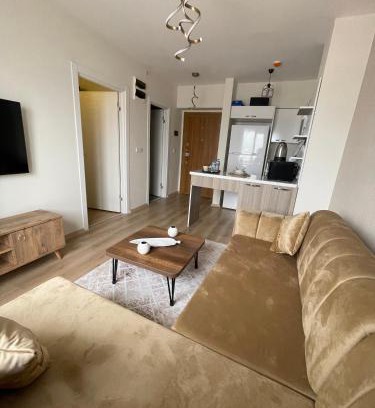 Esenyurt Apartment | Comfortable 1-Bedroom with Free WiFi and Breakfast