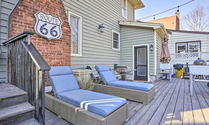 Teaneck House | Elegant Teaneck Colonial Home Perfect for Families
