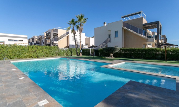 Guardamar del Segura House | Elegant Holiday Home with Pool, Sauna & Ocean View