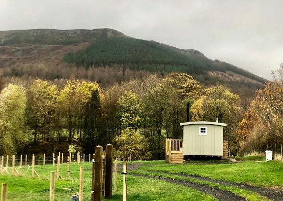 Carlton-in-Cleveland Other | Eco-Friendly Clay Bank Huts with Breakfast & Hot Tub