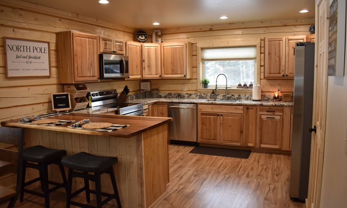 Salcha House | Guest Rated 10/10 - Clayhill Cabin in Fairbanks Borough
