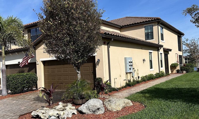 Gran Paradiso Condo | New Condo Retreat in a Family-Friendly Resort Community
