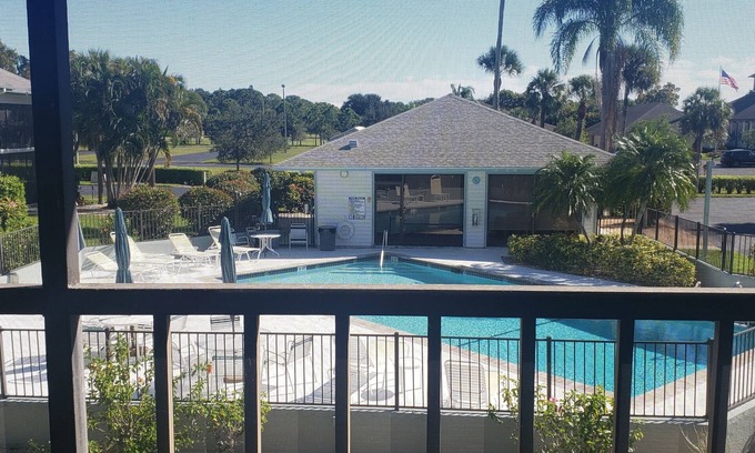 Cypress Lakes Estates Condo | Bright Pool View Condo with 3 Bedrooms in Cypress Lake