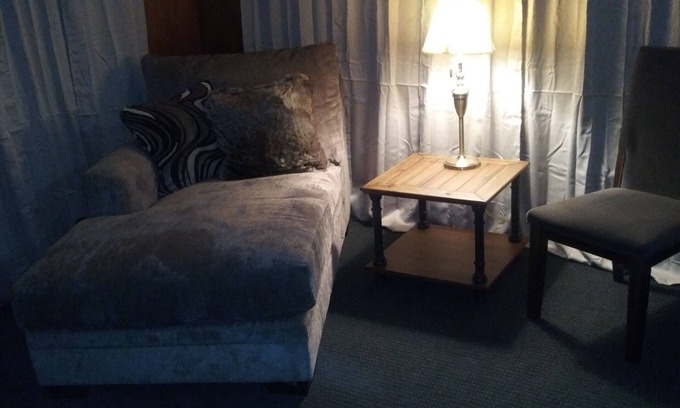 Chicago Heights Apartment | Cozy Retreat with Kitchen & Child-Friendly Amenities