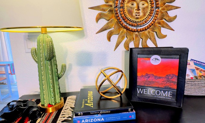 Catalina House | Guest Rated 10/10: Cozy Single-Story with Mountain Views
