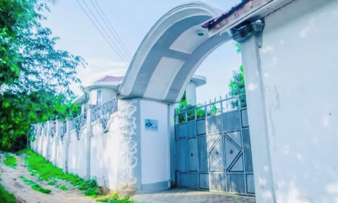 Dar es Salaam House | Elegant Oceanfront Home with 3 Bedrooms and Free Parking