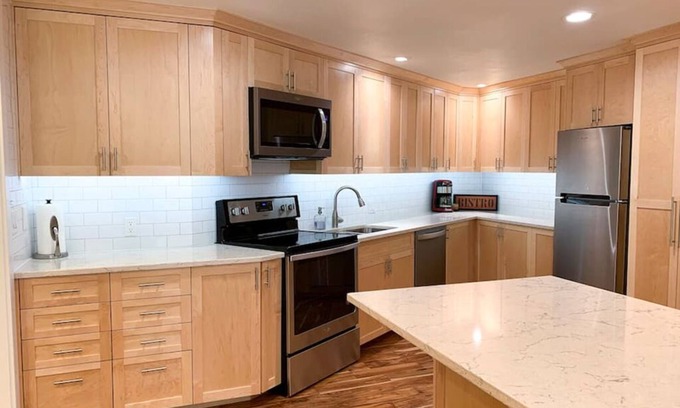 Western Apartment | Modern Guest Suite in the Hills with Kitchen & Private Deck