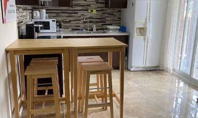 Gateway Apartment | Comfortable 2-Bedroom Walk-Out Basement with Private Entrance