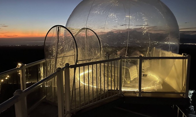 Kula Bed & Breakfast | Unique Clear Bubble Tent with Kitchen and Breakfast Included