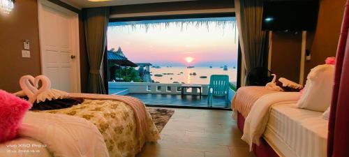 Koh Tao Resort | Tranquil Escape at Clear View Resort with Private Beach