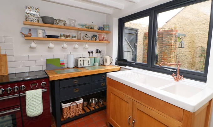 Staindrop Cottage | Family-Friendly Clementine Cottage with Garden in Staindrop