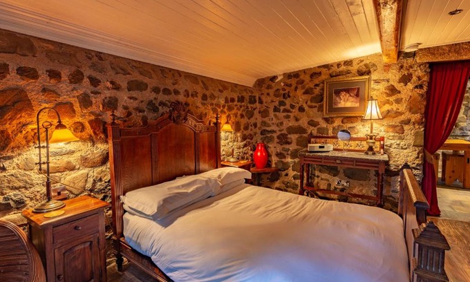 Craigavon House | Inviting Clenaghans: Guest-Rated 9.2 with Family-Friendly Perks