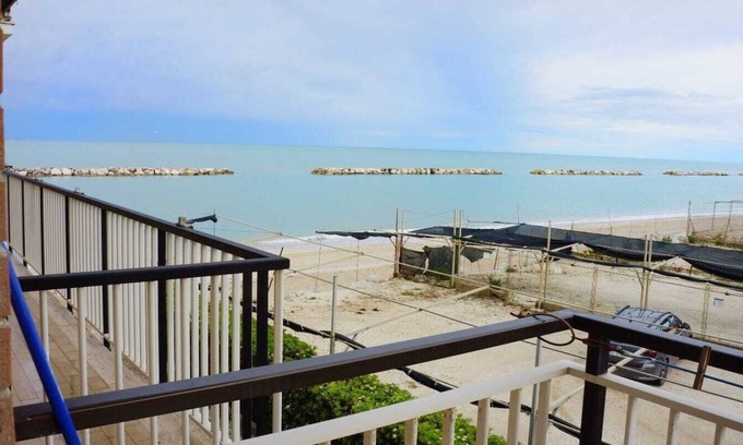 Porto Recanati Apartment | Cozy Cleo Girasole: Ocean View, Spa & Family-Friendly Fun