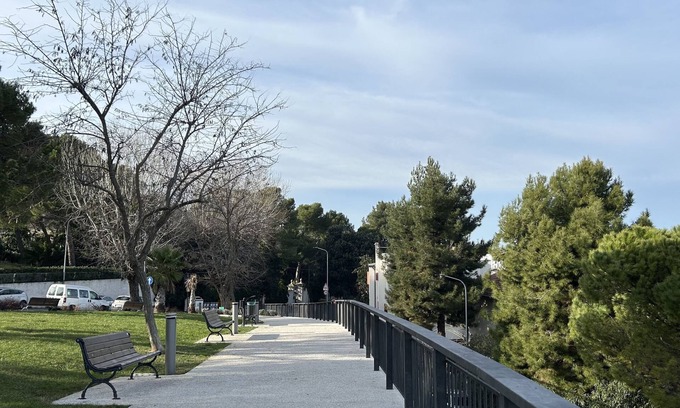 Falconara Marittima Bed & Breakfast | Budget-Friendly Stay at Cleo Orchidea with Spa & Breakfast