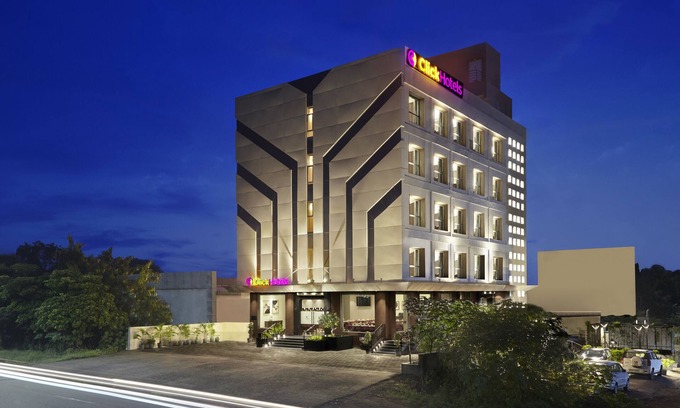Cidco Hotel | Discover Click Hotel Aurangabad: Family-Friendly Retreat
