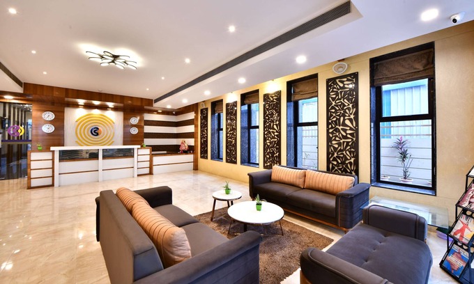 Rajgurunagar Hotel | Discover Click Hotel Sagar Plaza Chakan, Pune with Pool & Dining