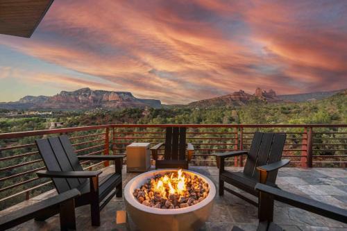 Sedona House | Cliff home with Epic Views in Uptown Sedona