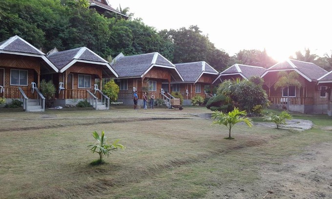 Larena Resort | Seaside Retreat at Cliff Side Beach Resort & Cottages