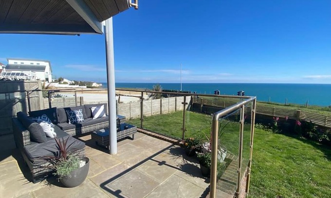 Saltdean House | Beachfront Bliss at Cliff Top Heights Near Brighton