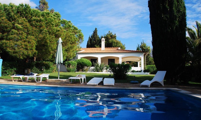 Vale de Covo Villa | Seaside Villa with Pool and Lush Gardens, Guest Rated 9.2