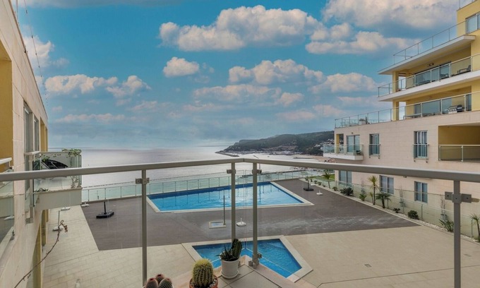 Aldeia do Meco Apartment | Modern, Cozy Apartment with Incredible Views & Spa Amenities