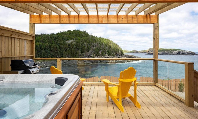 Bauline East Resort | Eco-Friendly Cliffs Edge Retreat: Rated 10/10 for Families