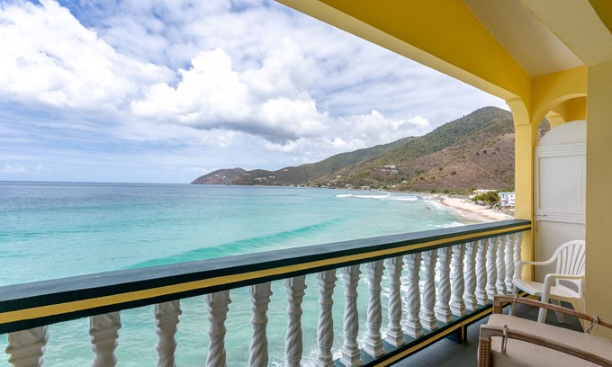 West End Hotel | Cliffside Junior Suite: Family-Friendly Retreat Awaits