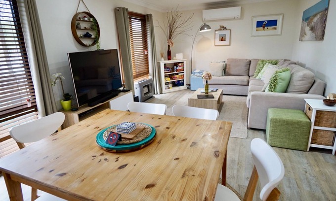 Sanctuary Point House | Clifton Cottage by Experience Jervis Bay