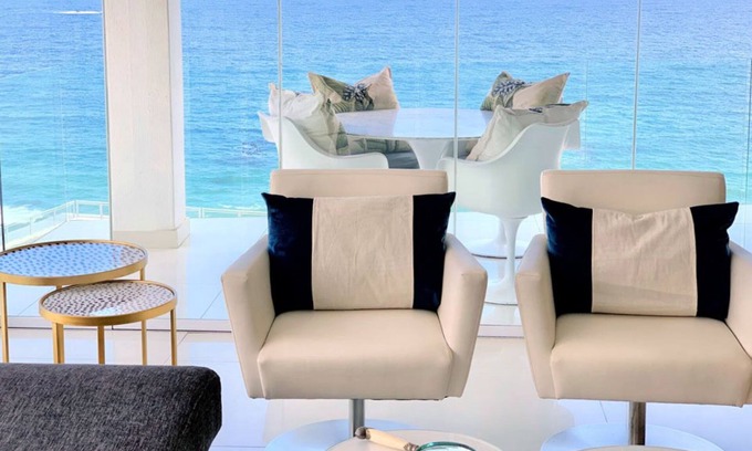 Clifton Apartment | Beachfront Penthouse at Clifton YOLO Spaces with Breakfast