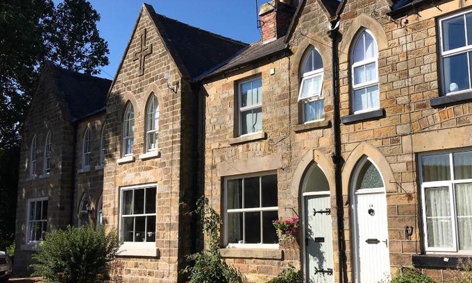 Rosedale Abbey House | Welcoming Climbers Cottage: Family-Friendly Retreat with 9.1/10