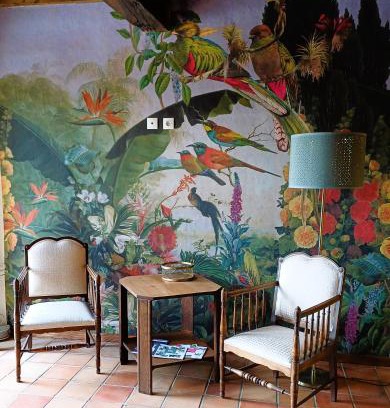 Terraube House | Experience Comfort at Clos Baroanni - Chambre La Volière