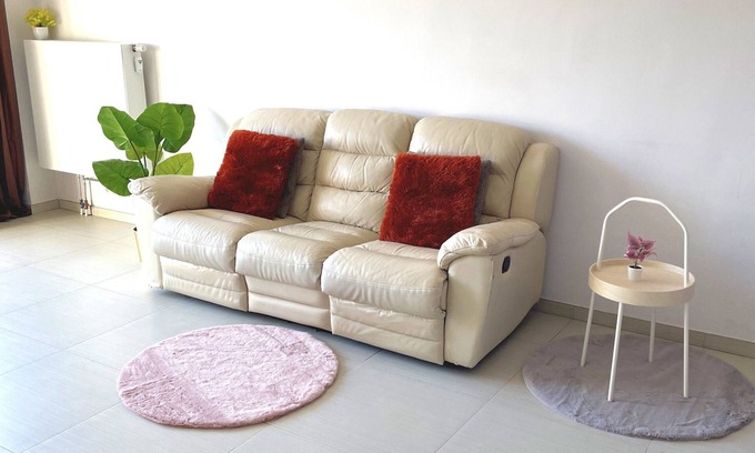 Haringrode Apartment | Convenient Stay Near Antwerp Central Station with Pool & Spa