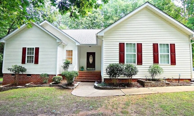 Wake Forest House | Explore Comfort Near Historic Wake Forest and Raleigh