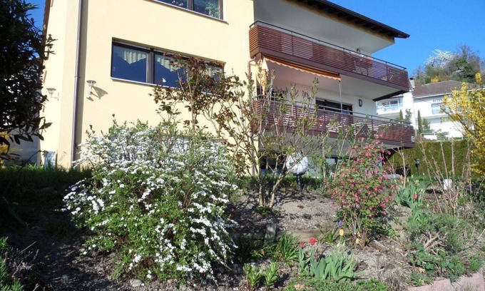Sipplingen Apartment | Idyllic Retreat with Lake and Alps Views, Rated 9.8/10