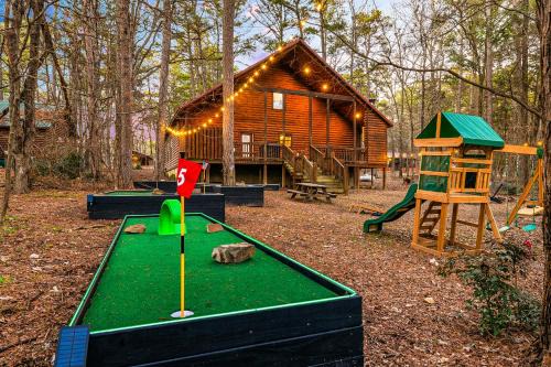 Broken Bow House | Enjoy a Spacious Retreat with Hot Tub and Game Loft