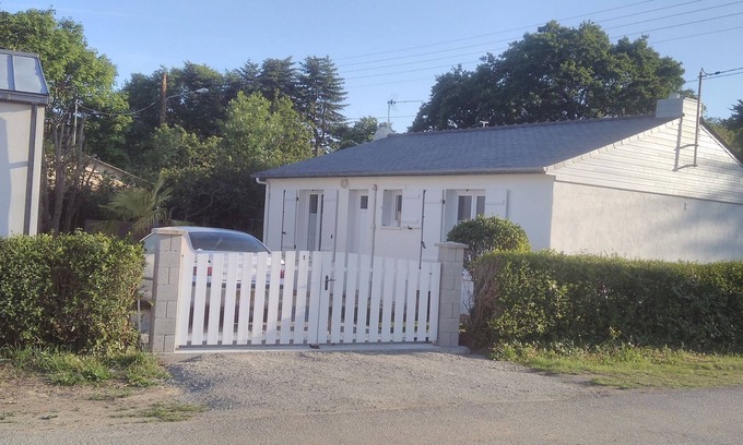 Penestin House | Seaside Retreat with Ocean Views and Convenient Shopping