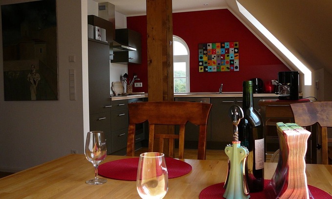 Gelmer-Dyckburg Apartment | Idyllic Retreat Near Town with Ocean Views and Pool Access