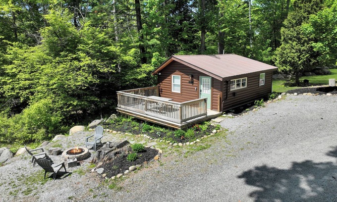 Lake George Cabin | Convenient Pet-Friendly Cabin with Fire Pit Near Town