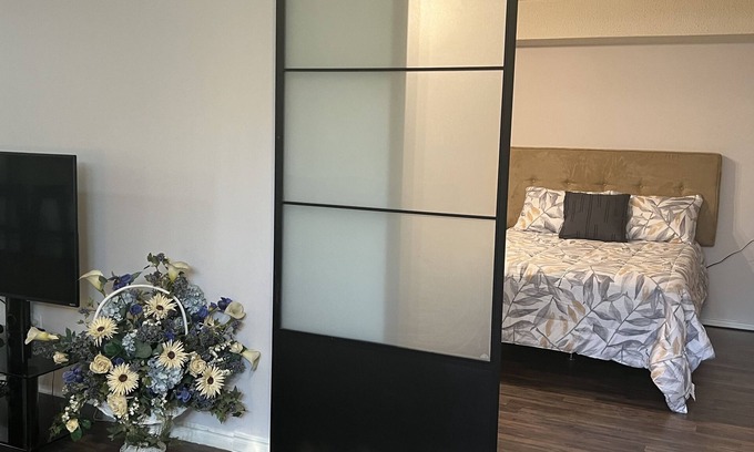 Niagara Falls Apartment | Comfortable Suite Near Niagara Falls - Family Friendly Stay