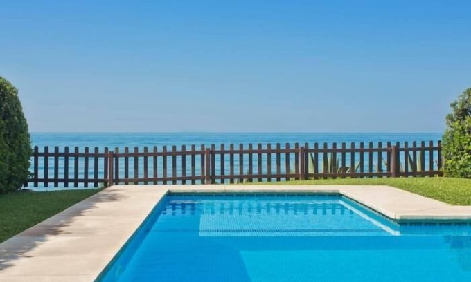 Carib Playa Cottage | Ocean View 3-Bed House with Pool: Guest Rated 10/10
