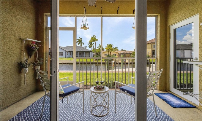 Fort Myers Condo | Bright & Cheerful Condo at Serenity Cove with Pool Access