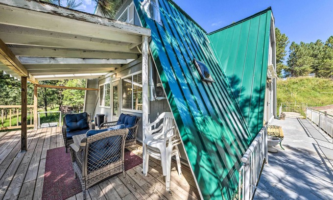 Cloudcroft Cottage | Scenic Cloudcroft Cabin with Forest Views & Family Amenities