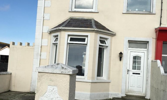 Portaferry House | Cozy Cloughey Beach House: Pet-Friendly & Family-Oriented