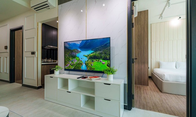 Ho Chi Minh City Apartment | River View Clover Luxury Apt D4 with High-End Amenities