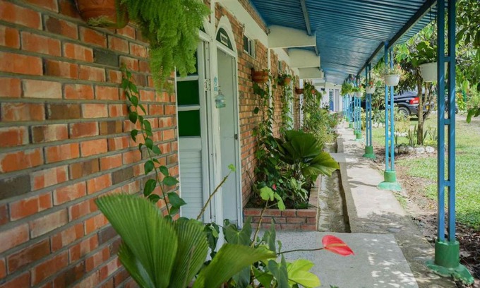 Medina Hotel | Relax at Club Campestre Manantial: Oceanfront Retreat