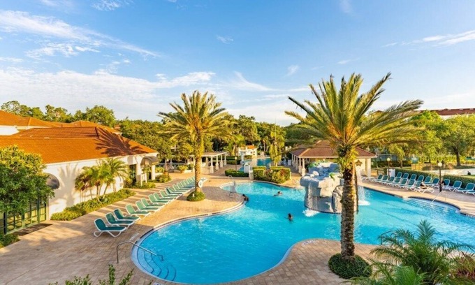 Kissimmee Condo | Experience Club Wyndham The Star Island: 2 Bedroom Suite