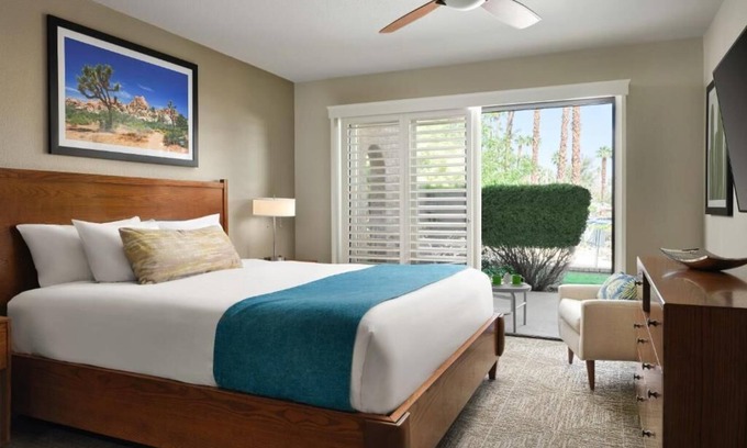 Cathedral City Resort | Unforgettable Coachella & Stagecoach Stays at Hyatt Desert Oasis